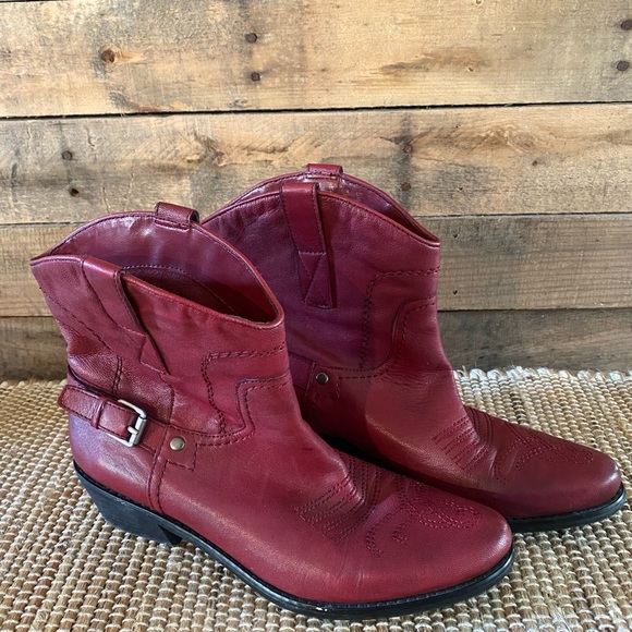 Franco Sarto Shoes Franco Sarto Red Waco Cowgirl Style Boots Size 8